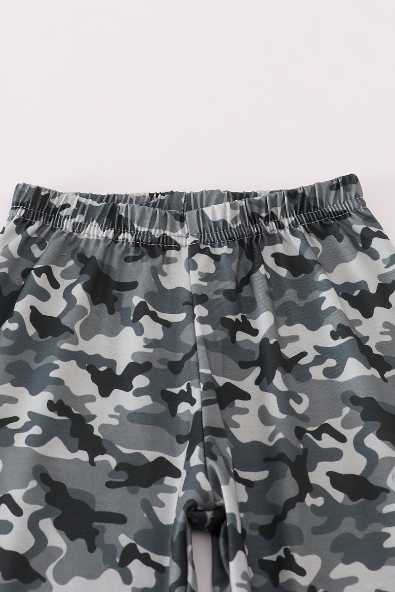 Camouflage Farm Tractor Applique Pants Set